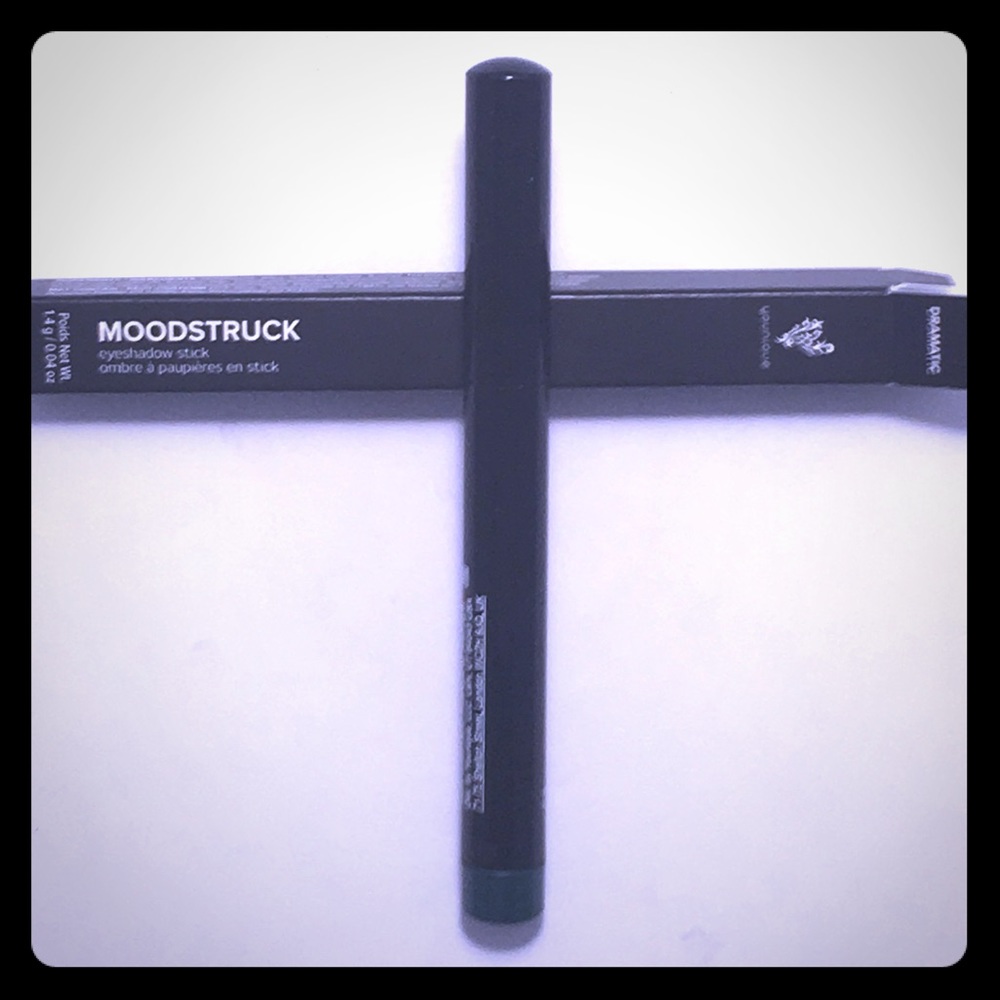 NWT Moodstruck Eyeshadow Stick (Dramatic)
